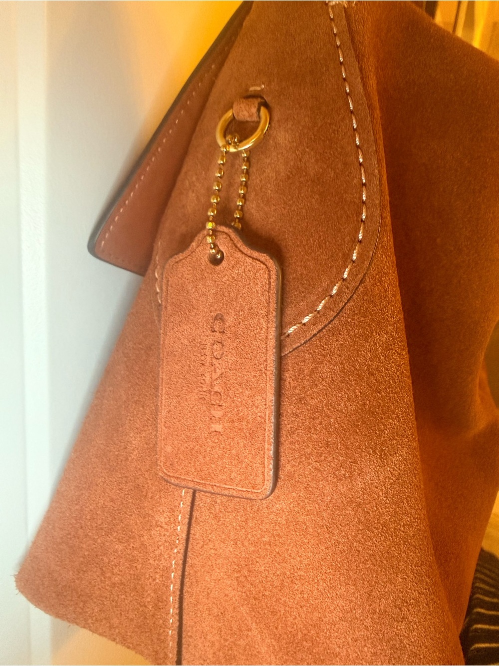 Coach Chelsea Shoulder Bag 36 - Picture 6 of 16